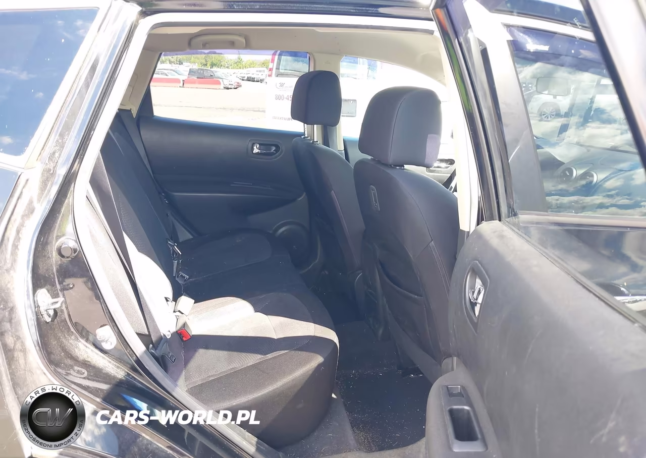 2013 Nissan Rogue S VIN:JN8AS5MV6DW625818 - 8