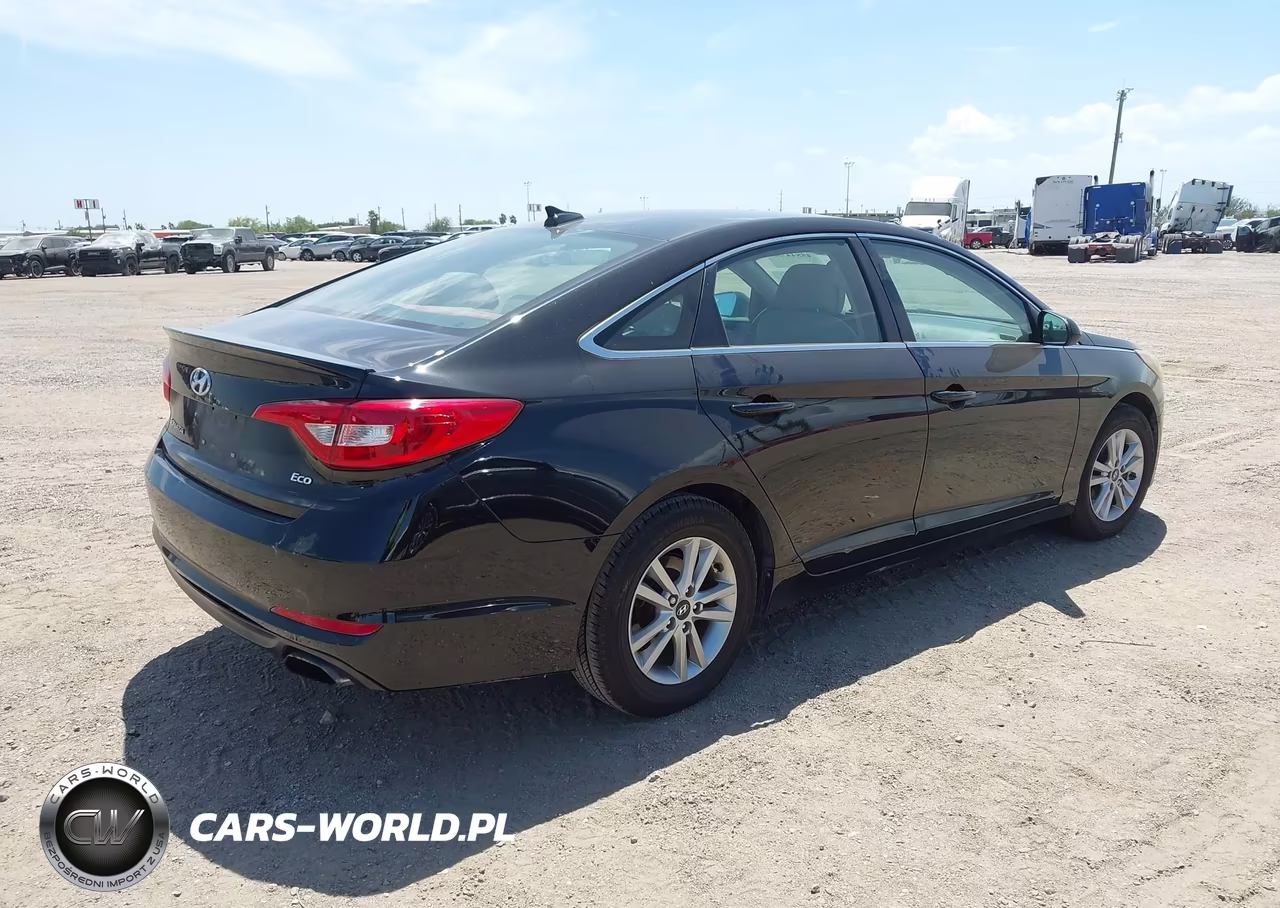 2017 Hyundai Sonata Eco VIN:5NPE24AA9HH529315 - 4