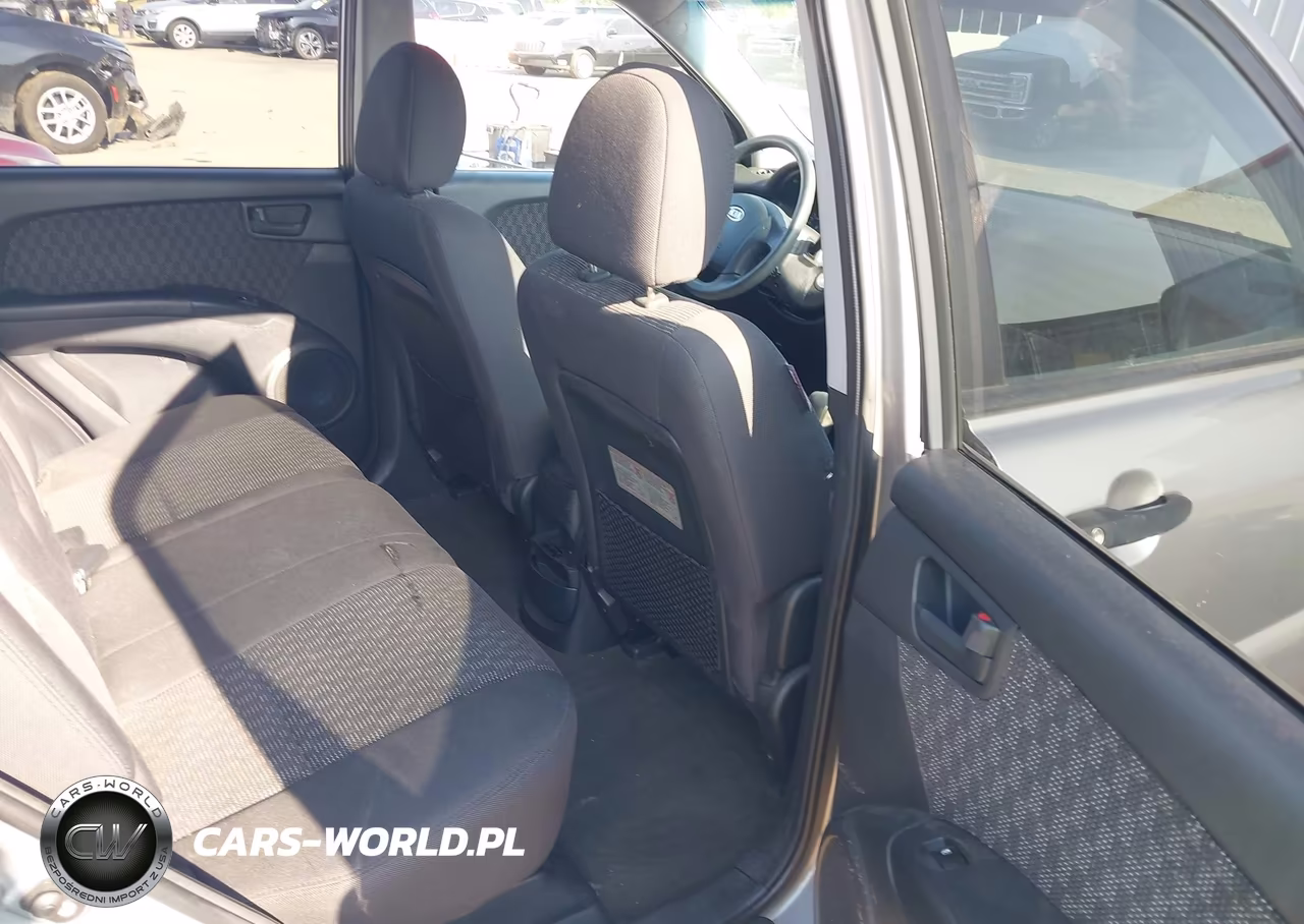 2007 Kia Sportage Lx VIN:KNDJF724477383048 - 8