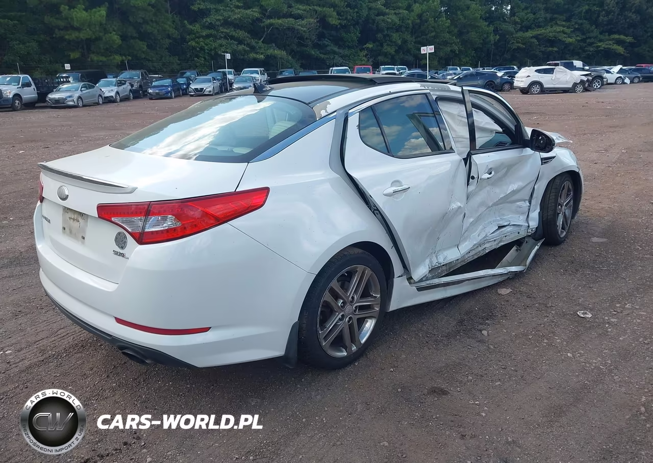2013 Kia Optima Sx VIN:5XXGR4A67DG208783 - 4