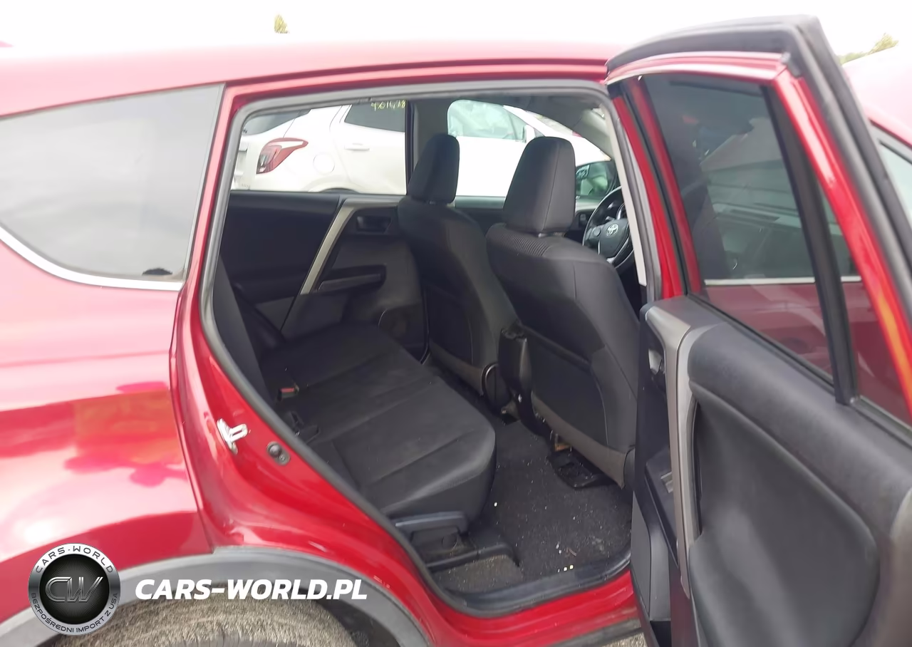 2018 Toyota Rav4 Le VIN:2T3BFREV4JW810566 - 8