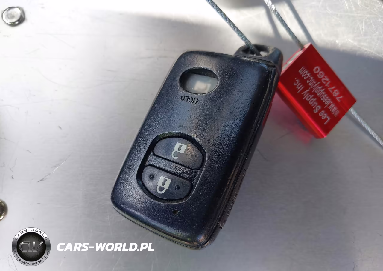 2011 Toyota Prius Three VIN:JTDKN3DU1B0264582 - 11