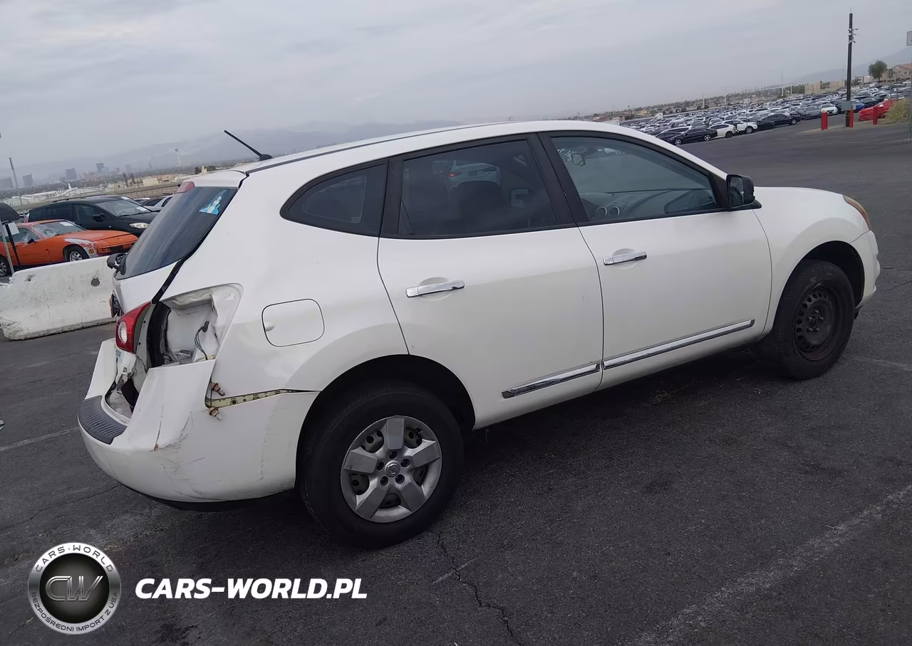 2015 Nissan Rogue Select S VIN:JN8AS5MT7FW657677 - 4