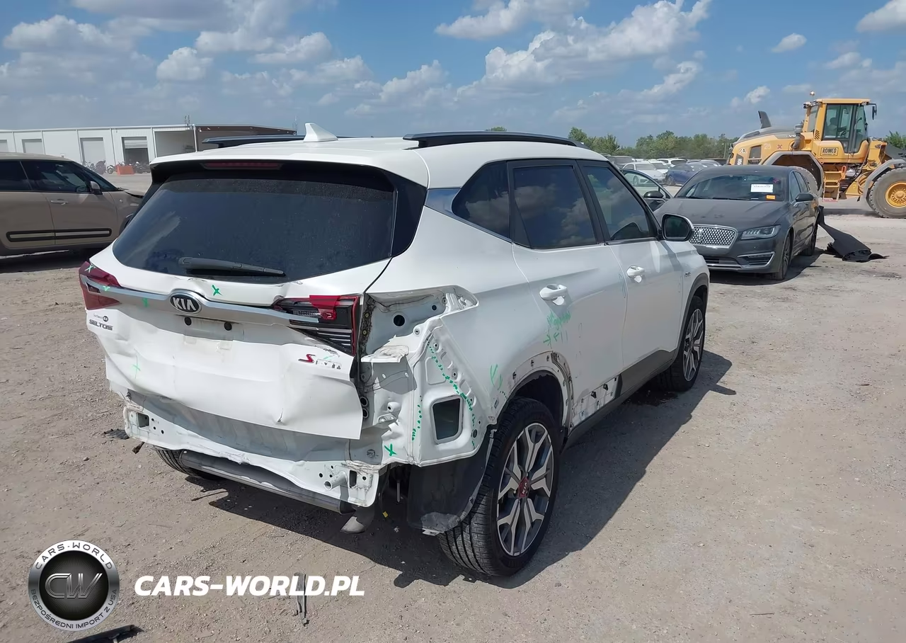 2021 Kia Seltos S VIN:KNDEUCA27M7132844 - 4
