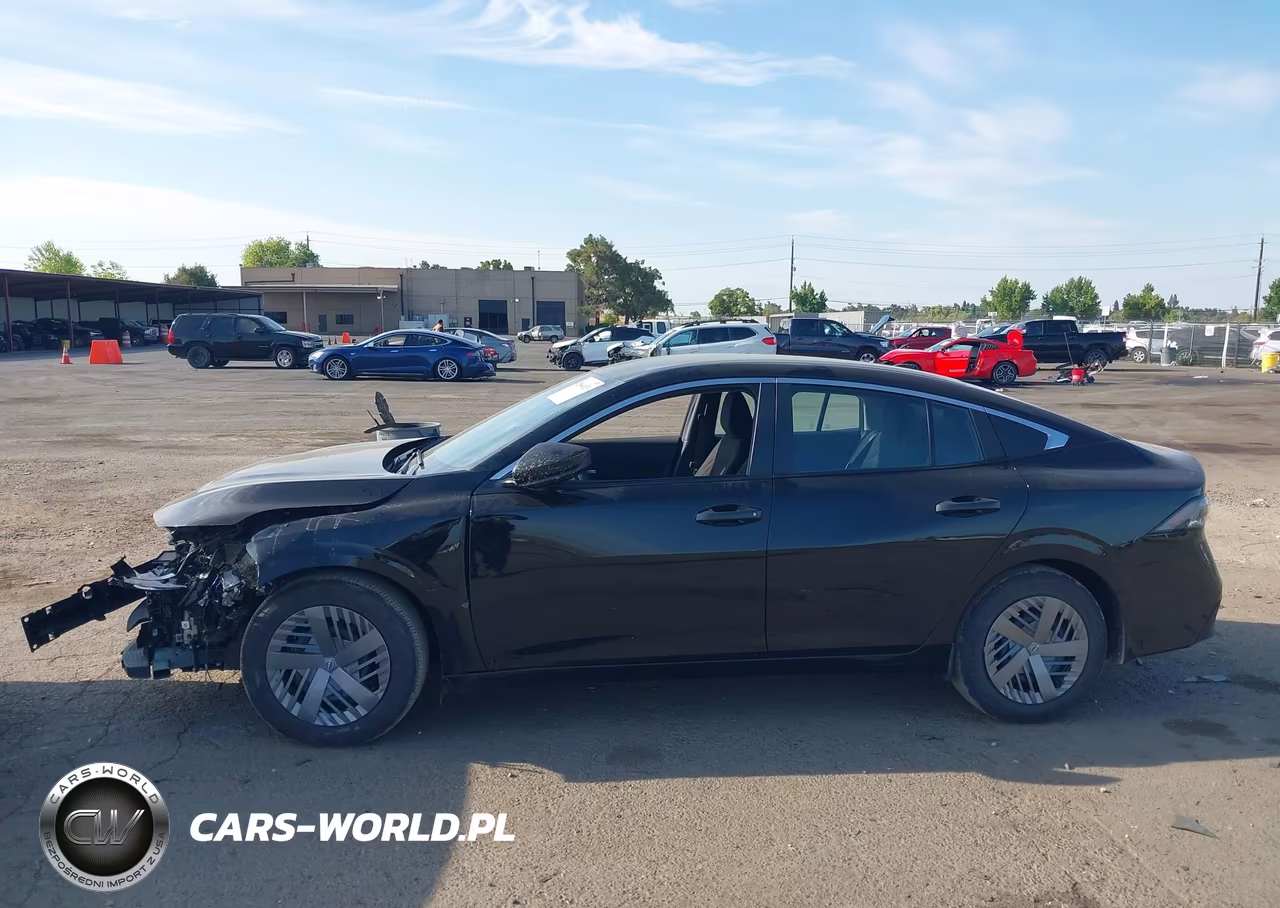 2026 Nissan Sentra S VIN:3N1AB9BVXTY243212 - 14