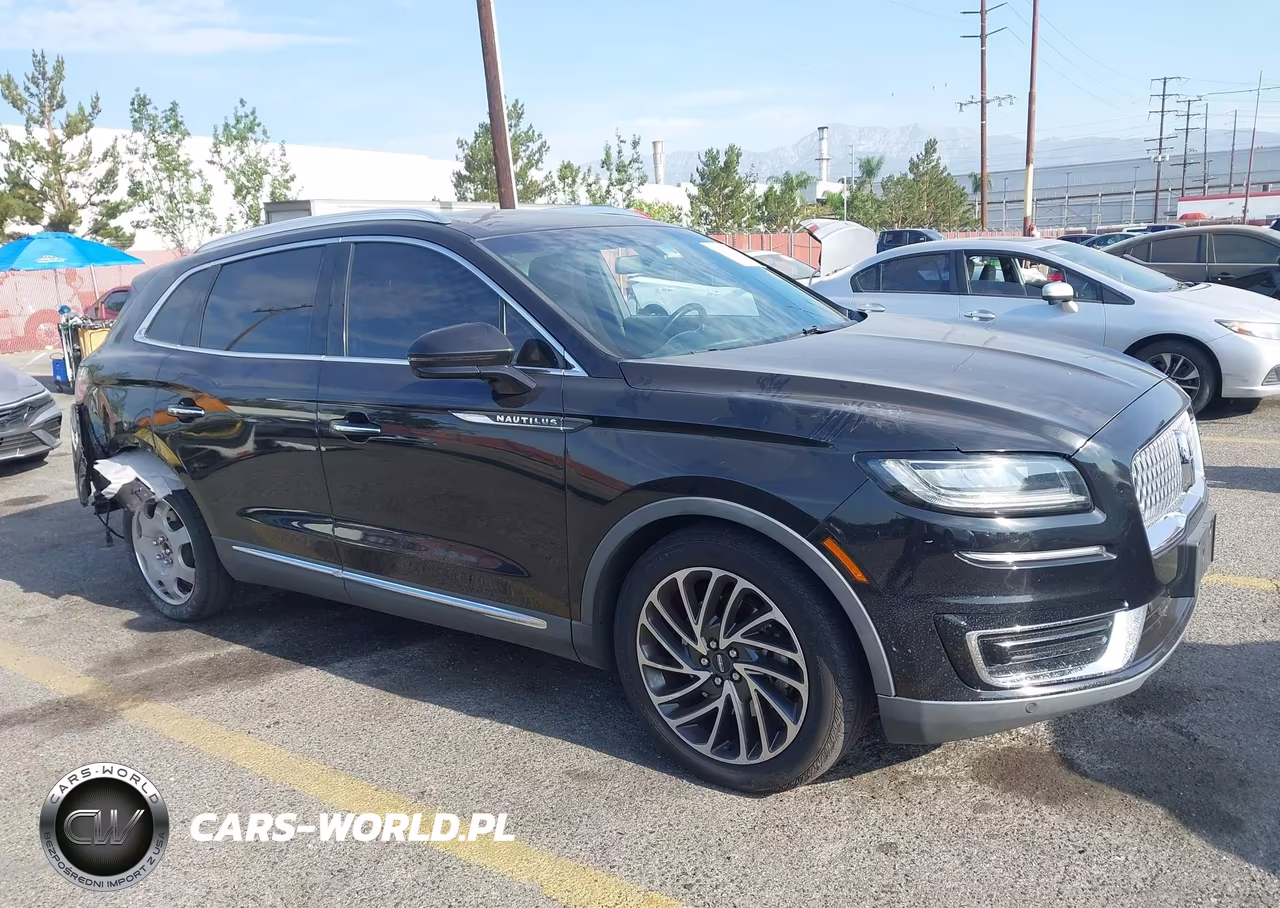 2019 Lincoln Nautilus Reserve