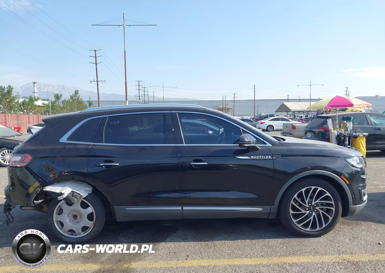 2019 Lincoln Nautilus Reserve VIN:2LMPJ6L96KBL11202 - 14