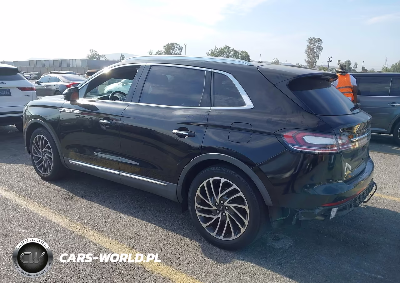 2019 Lincoln Nautilus Reserve VIN:2LMPJ6L96KBL11202 - 3