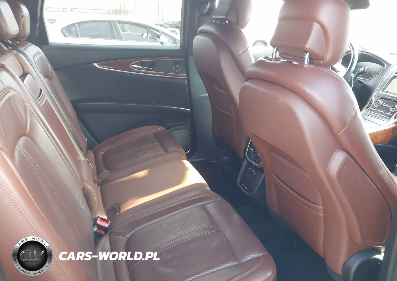 2019 Lincoln Nautilus Reserve VIN:2LMPJ6L96KBL11202 - 8