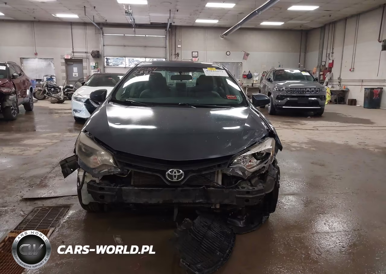 2015 Toyota Corolla L VIN:5YFBURHE4FP205868 - 13