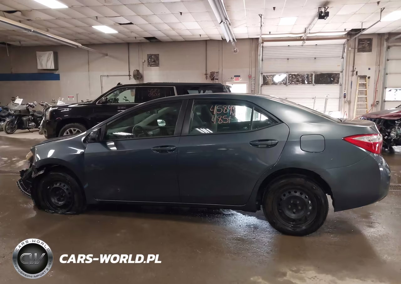 2015 Toyota Corolla L VIN:5YFBURHE4FP205868 - 15