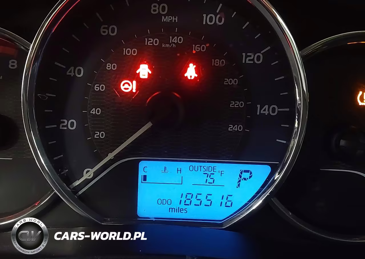 2015 Toyota Corolla L VIN:5YFBURHE4FP205868 - 16