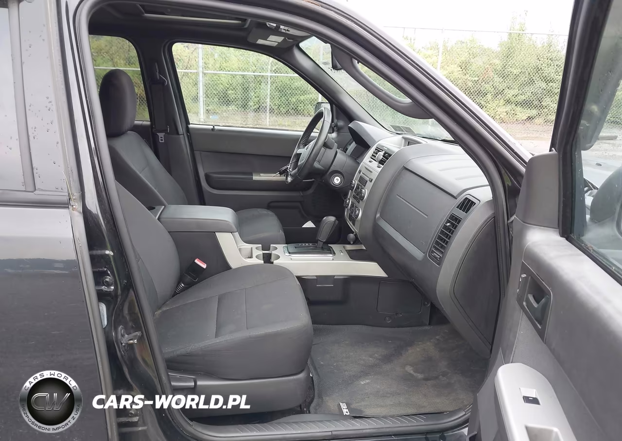 2011 Ford Escape Xlt VIN:1FMCU0D75BKB96321 - 5