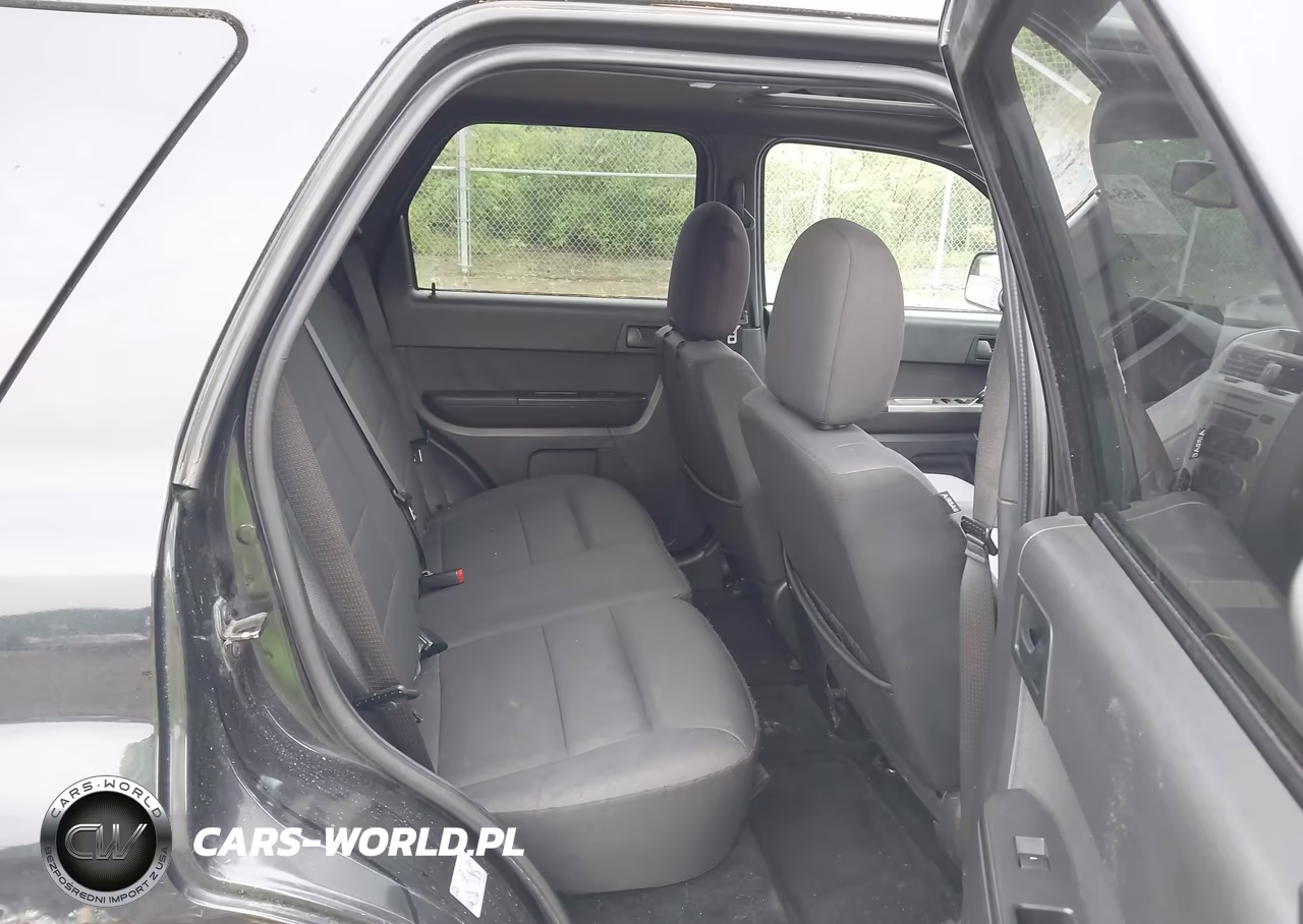 2011 Ford Escape Xlt VIN:1FMCU0D75BKB96321 - 8