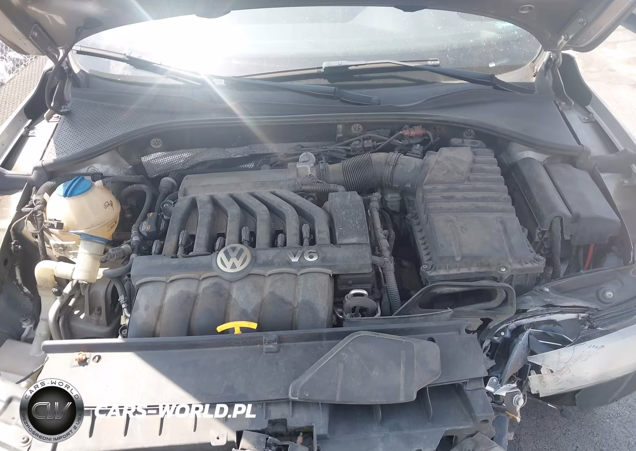 2013 Volkswagen Passat 3.6L V6 Sel Premium VIN:1VWCM7A35DC056746 - 10