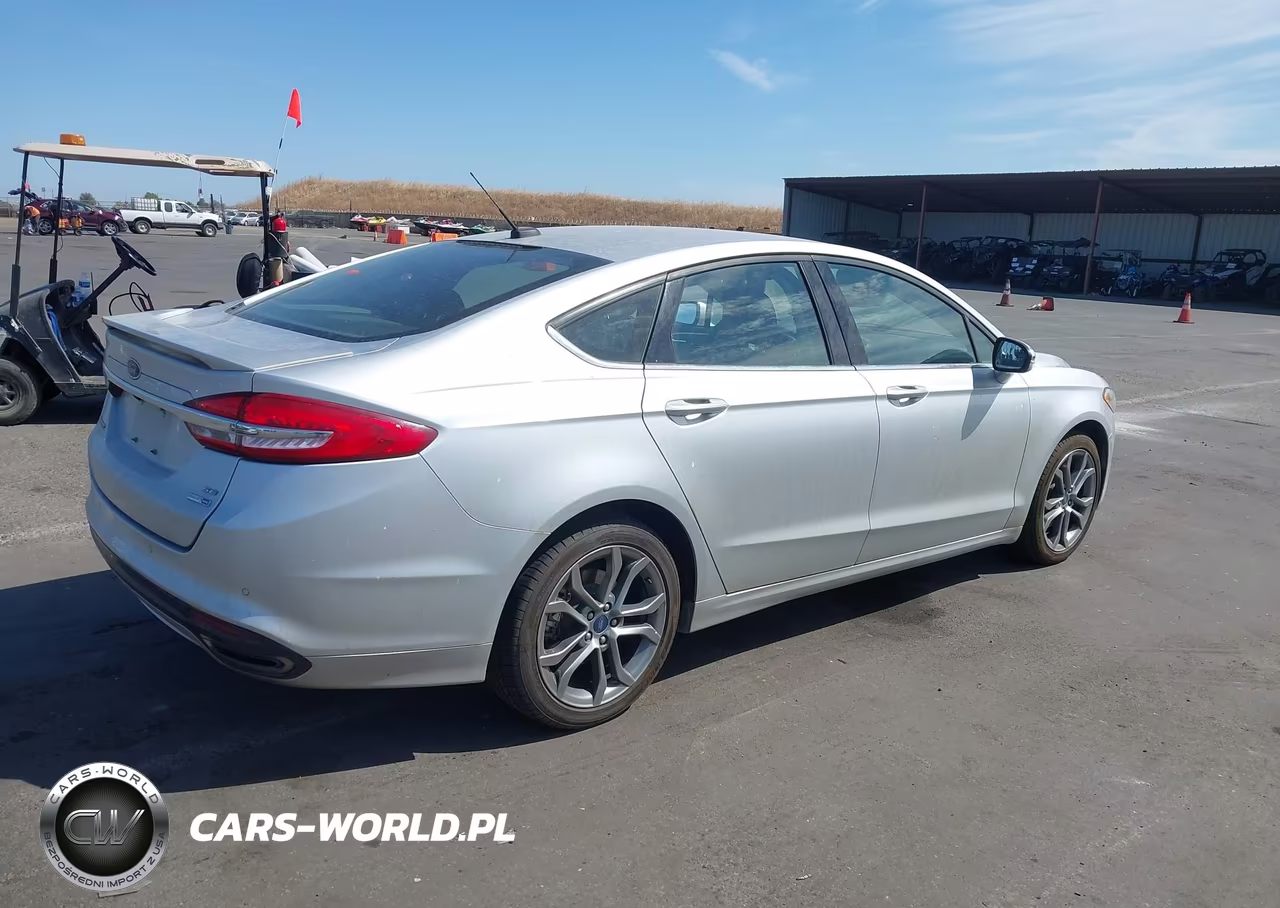 2017 Ford Fusion Se VIN:3FA6P0T95HR350872 - 4