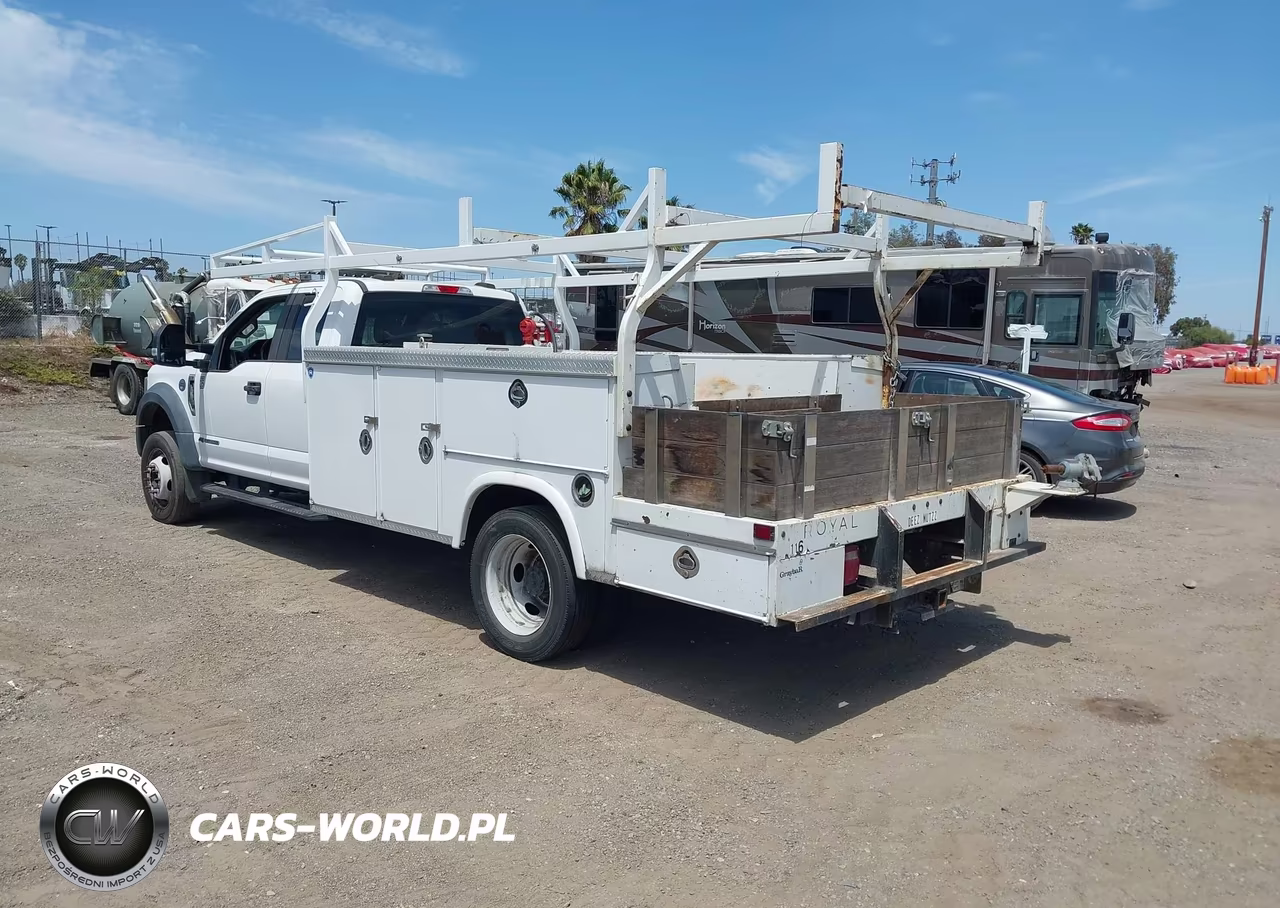 2020 Ford F-550 Chassis Xl VIN:1FD0X5GT7LEC57202 - 3