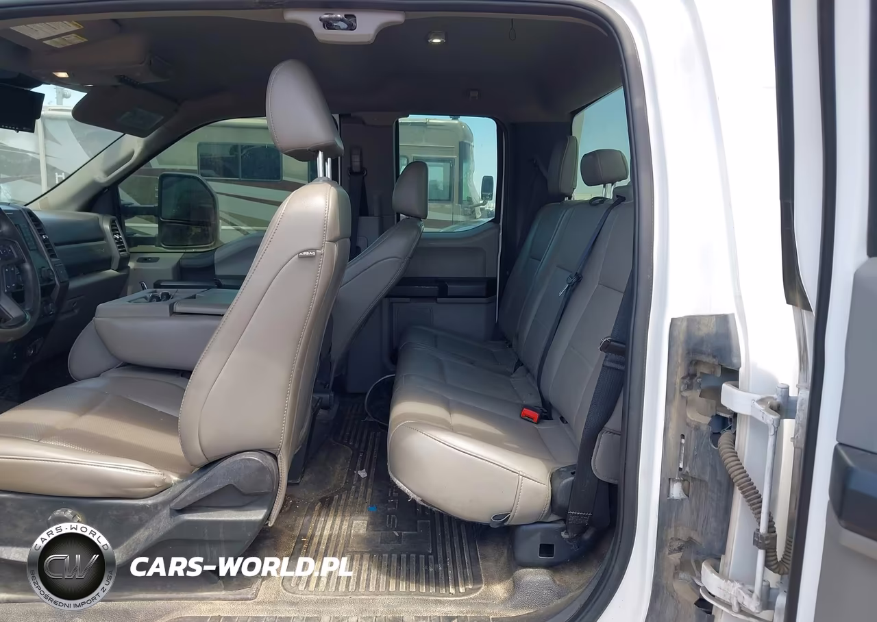 2020 Ford F-550 Chassis Xl VIN:1FD0X5GT7LEC57202 - 6