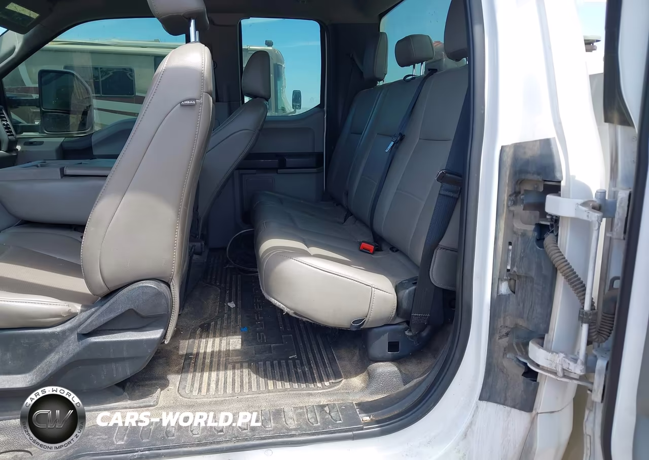 2020 Ford F-550 Chassis Xl VIN:1FD0X5GT7LEC57202 - 7