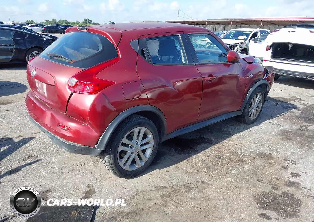 2013 Nissan Juke S VIN:JN8AF5MR4DT218461 - 4