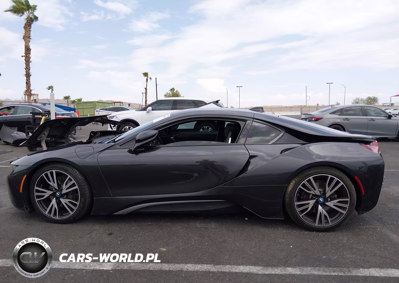 2016 BMW I8 VIN:WBY2Z2C51GV675529 - 14
