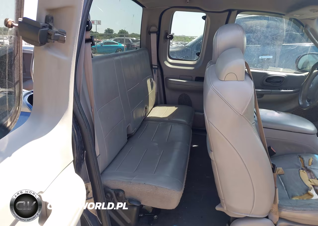2003 Ford F-150 Lariat-Xl-Xlt VIN:1FTRX17L03NB78748 - 8