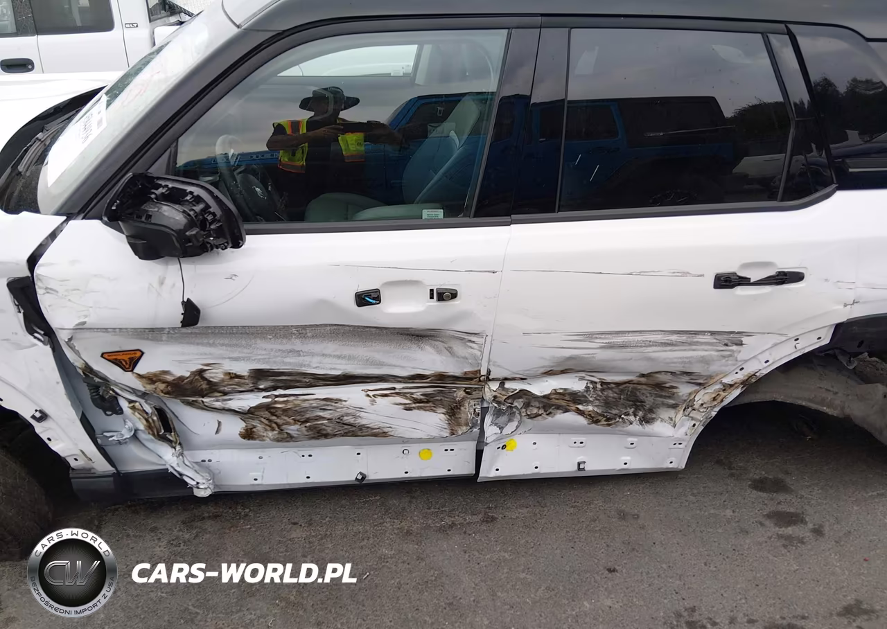 2025 Ford Bronco Sport Badlands VIN:3FMCR9DA9SRF27639 - 6