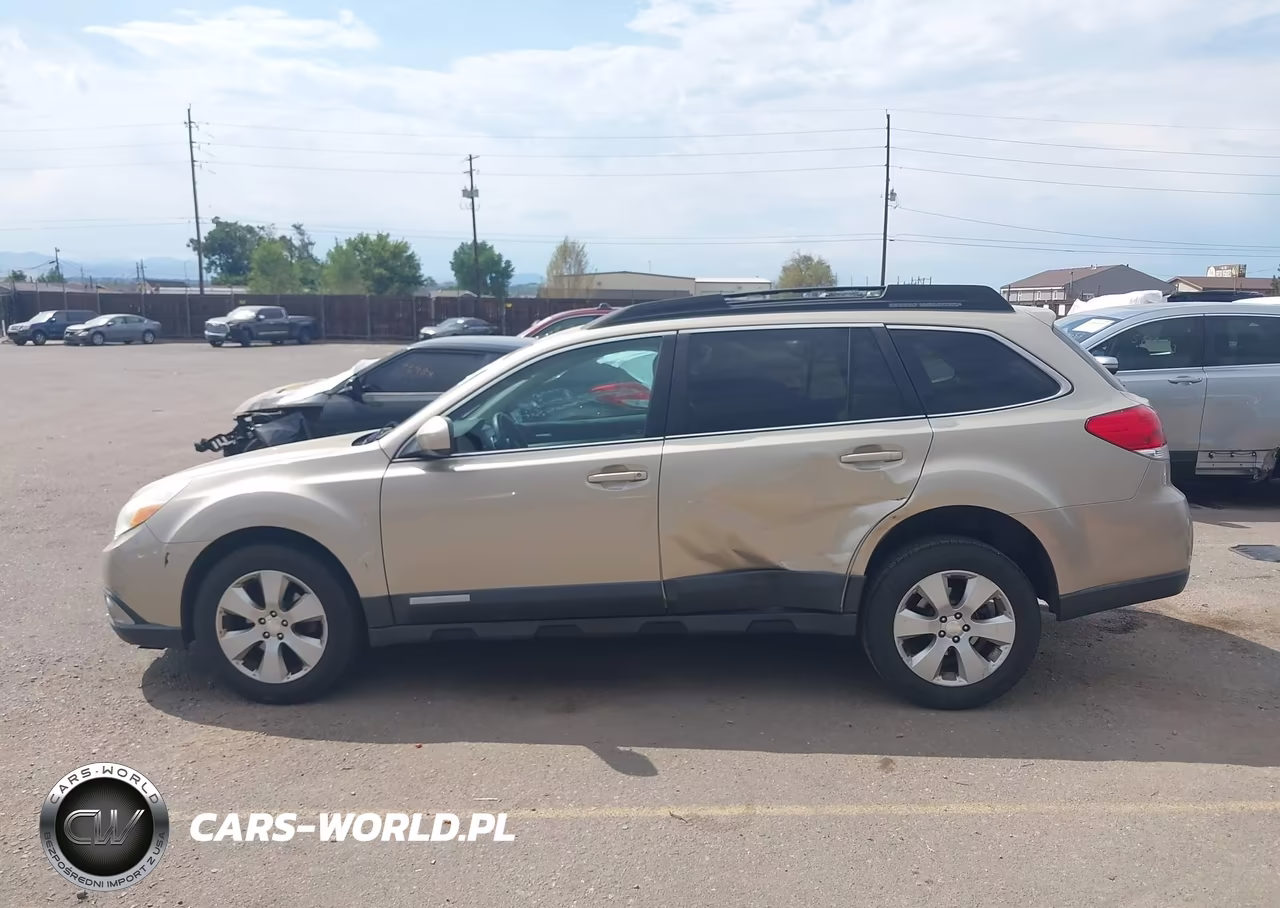 2010 Subaru Outback 2.5I Premium VIN:4S4BRBCC7A3369482 - 15