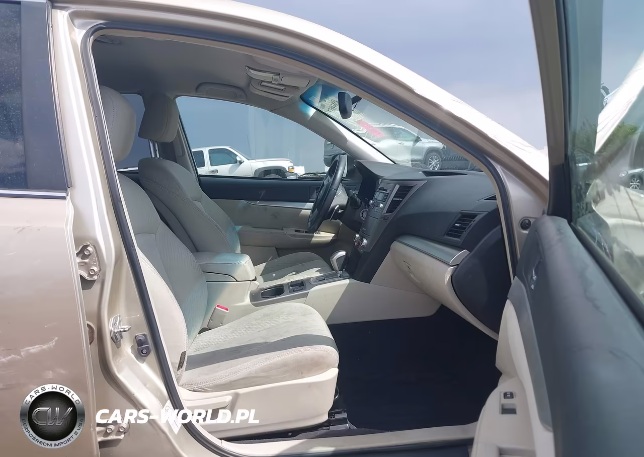 2010 Subaru Outback 2.5I Premium VIN:4S4BRBCC7A3369482 - 5