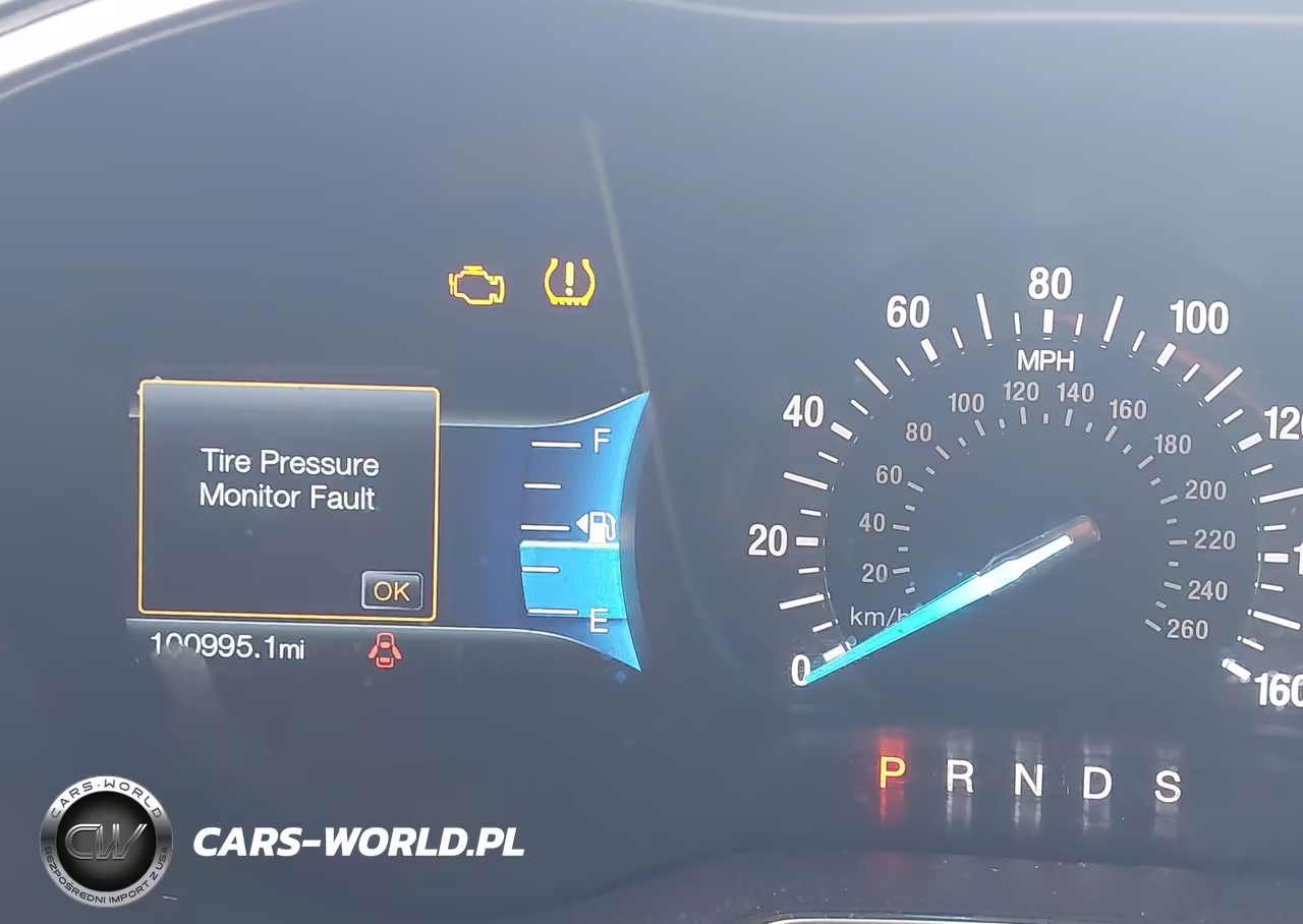 2017 Ford Fusion Titanium VIN:3FA6P0K98HR115562 - 7