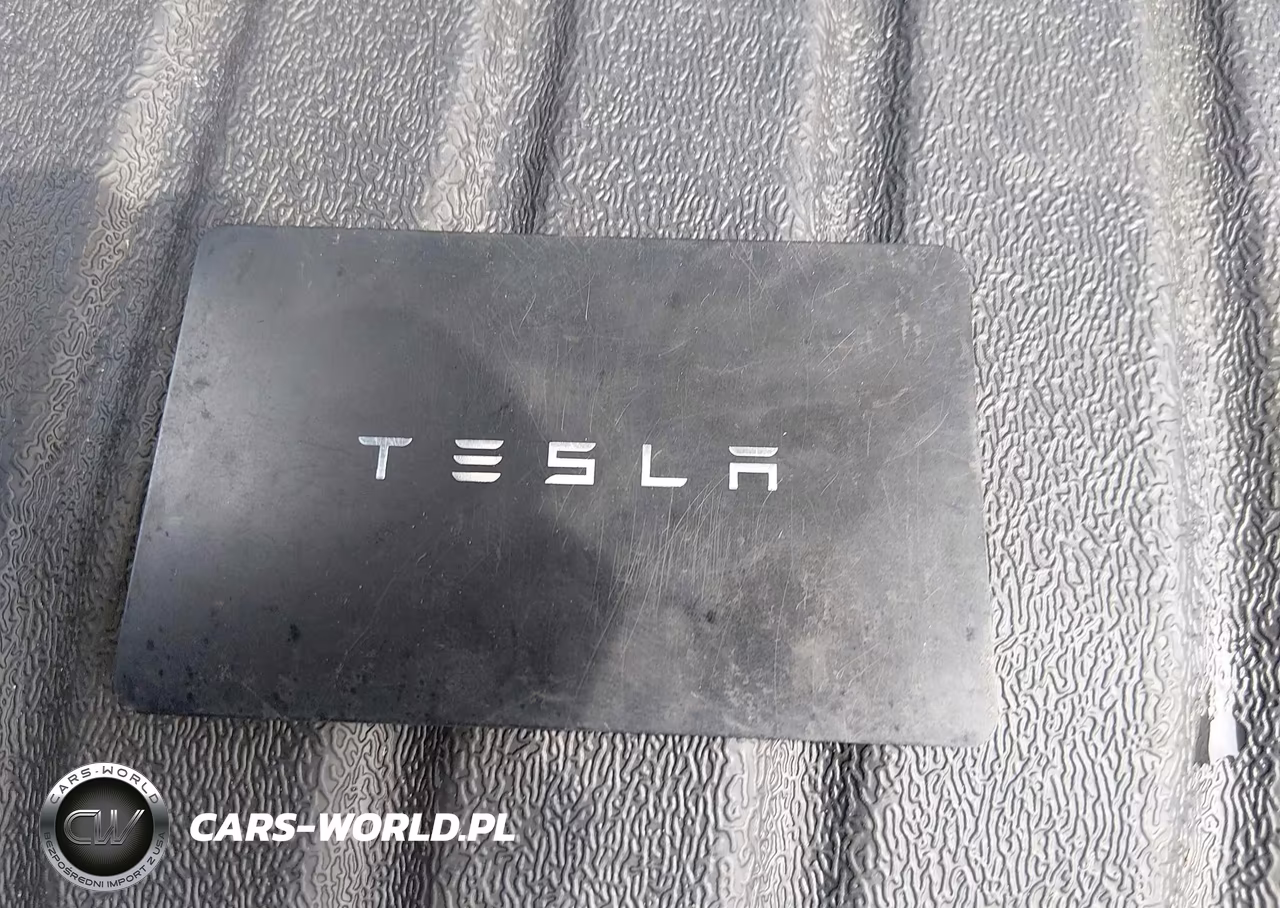 2022 Tesla Model Y Long Range Dual Motor All-Wheel Drive VIN:7SAYGDEE1NF332650 - 11