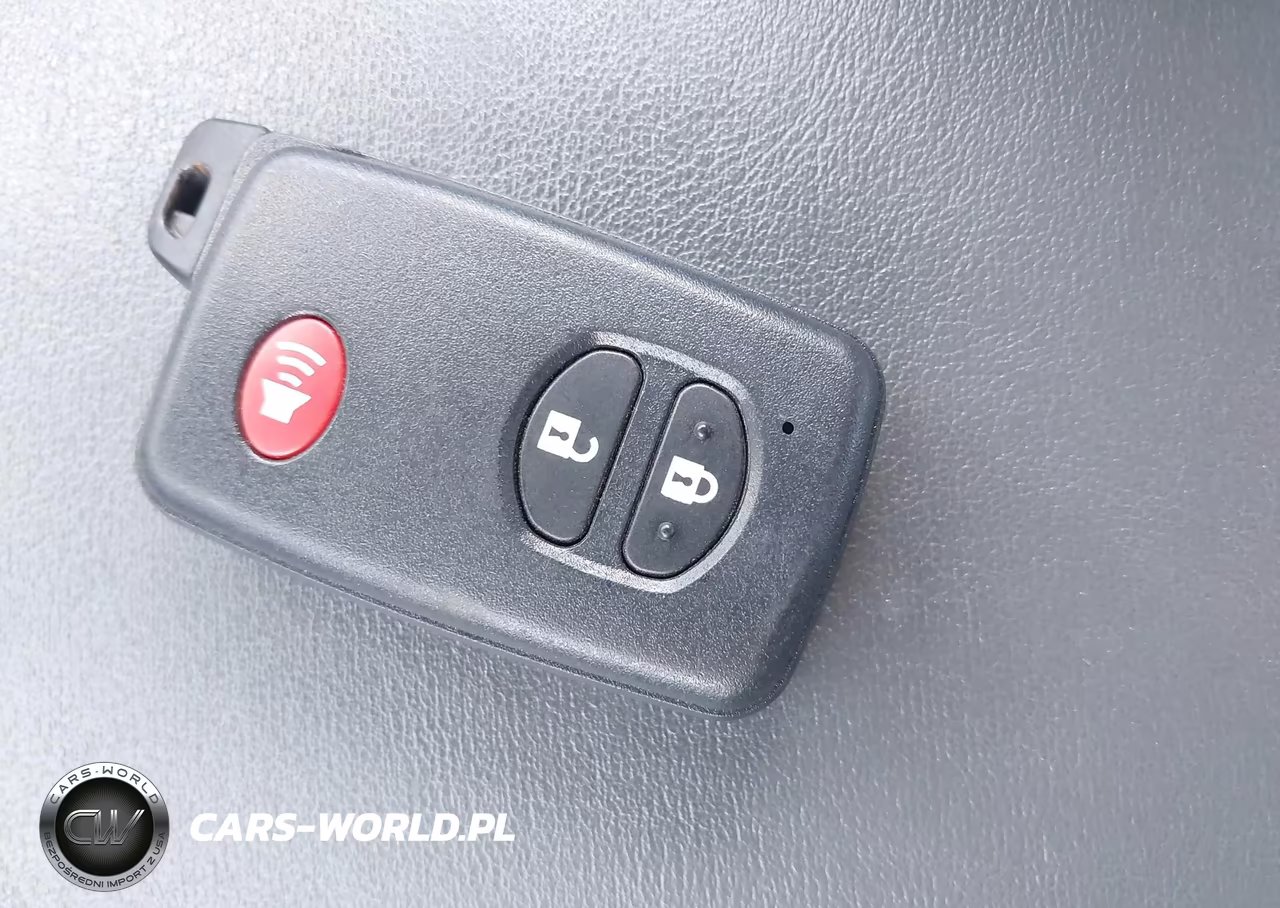 2011 Toyota Prius Four VIN:JTDKN3DU3B1453969 - 11