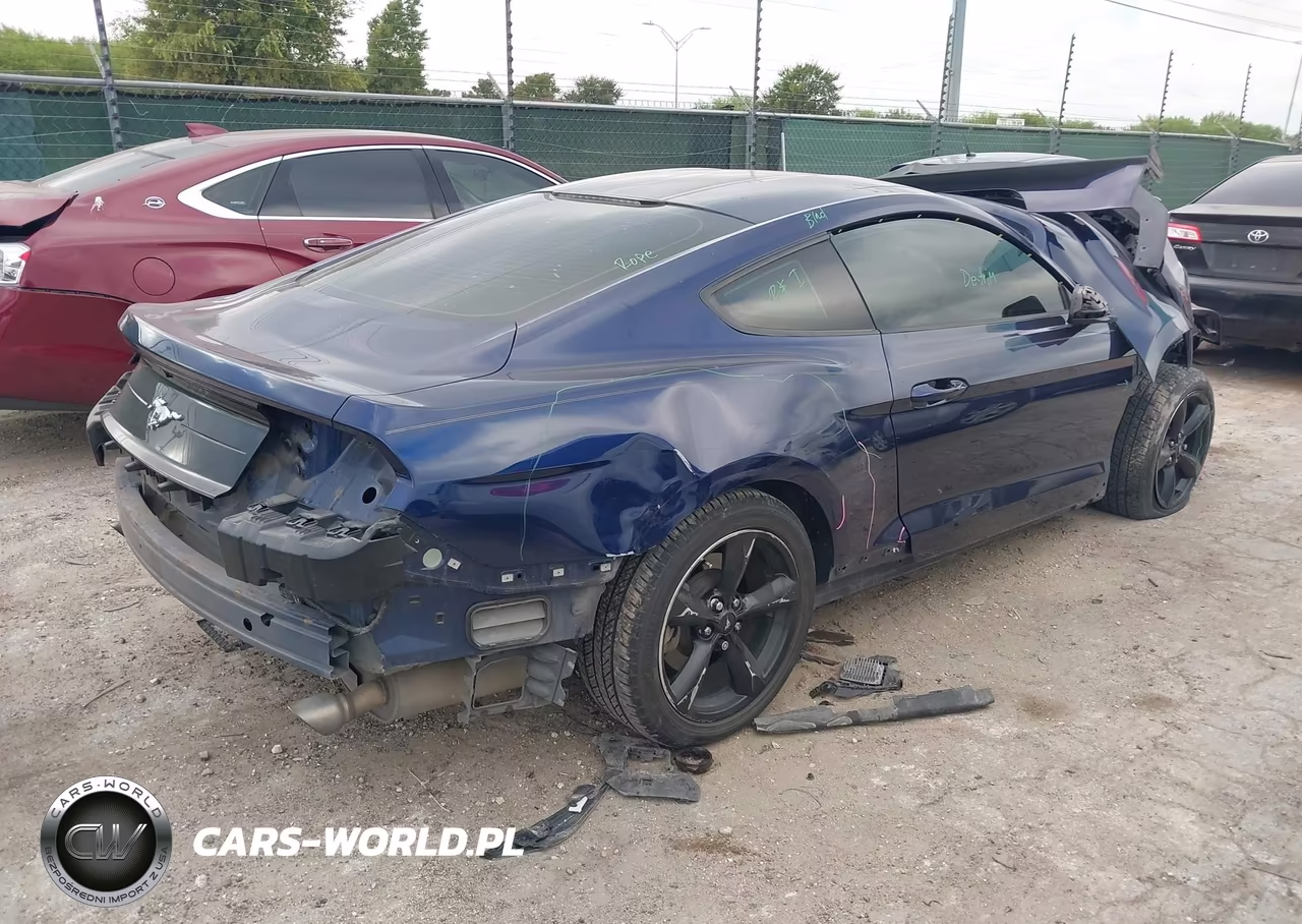 2018 Ford Mustang Ecoboost VIN:1FA6P8TH6J5184084 - 4