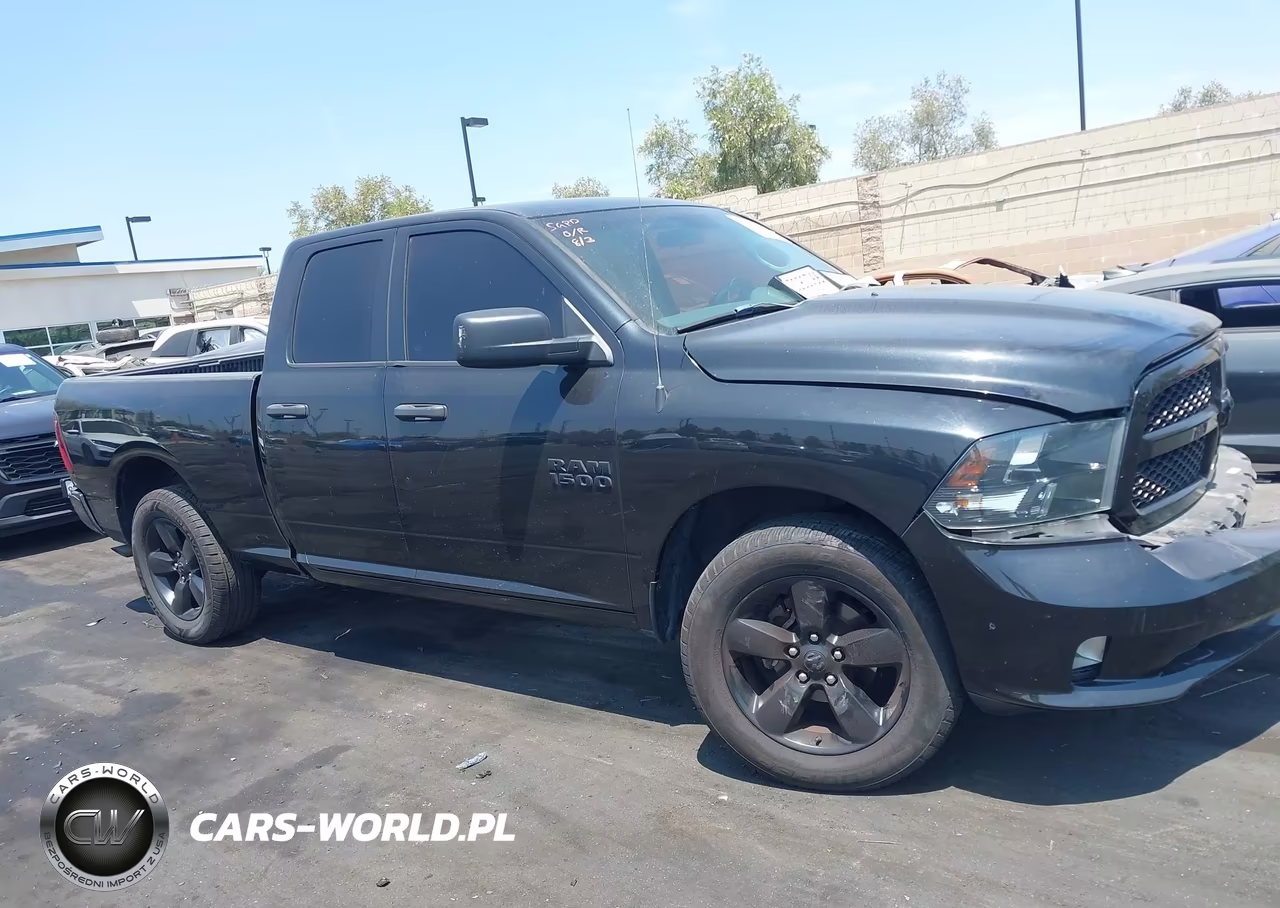 2018 Ram 1500 Express 4X2 6'4 Box VIN:1C6RR6FGXJS266739 - 14