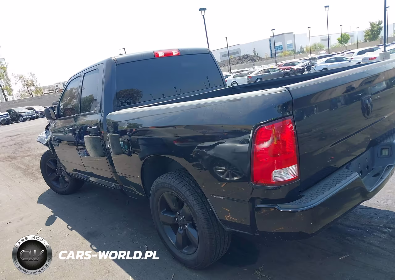 2018 Ram 1500 Express 4X2 6'4 Box VIN:1C6RR6FGXJS266739 - 15
