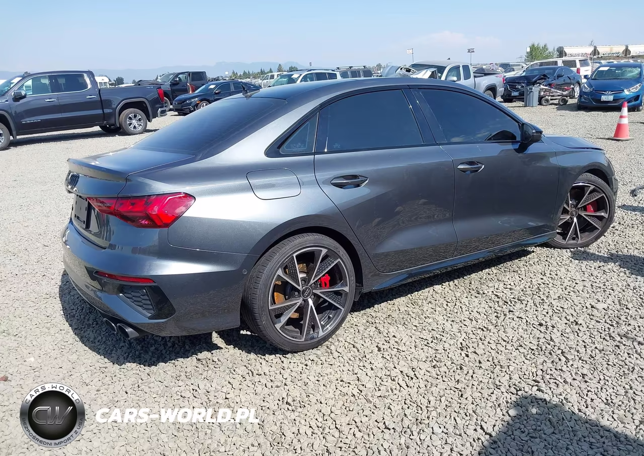 2022 Audi S3 Premium Plus Tfsi Quattro S Tronic VIN:WAUH3DGY4NA105149 - 4