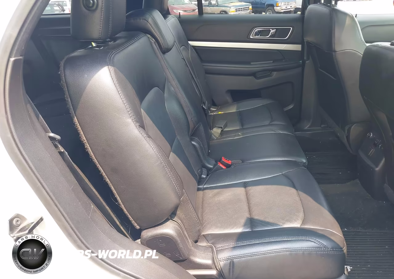 2016 Ford Explorer Xlt VIN:1FM5K8D89GGD23667 - 8