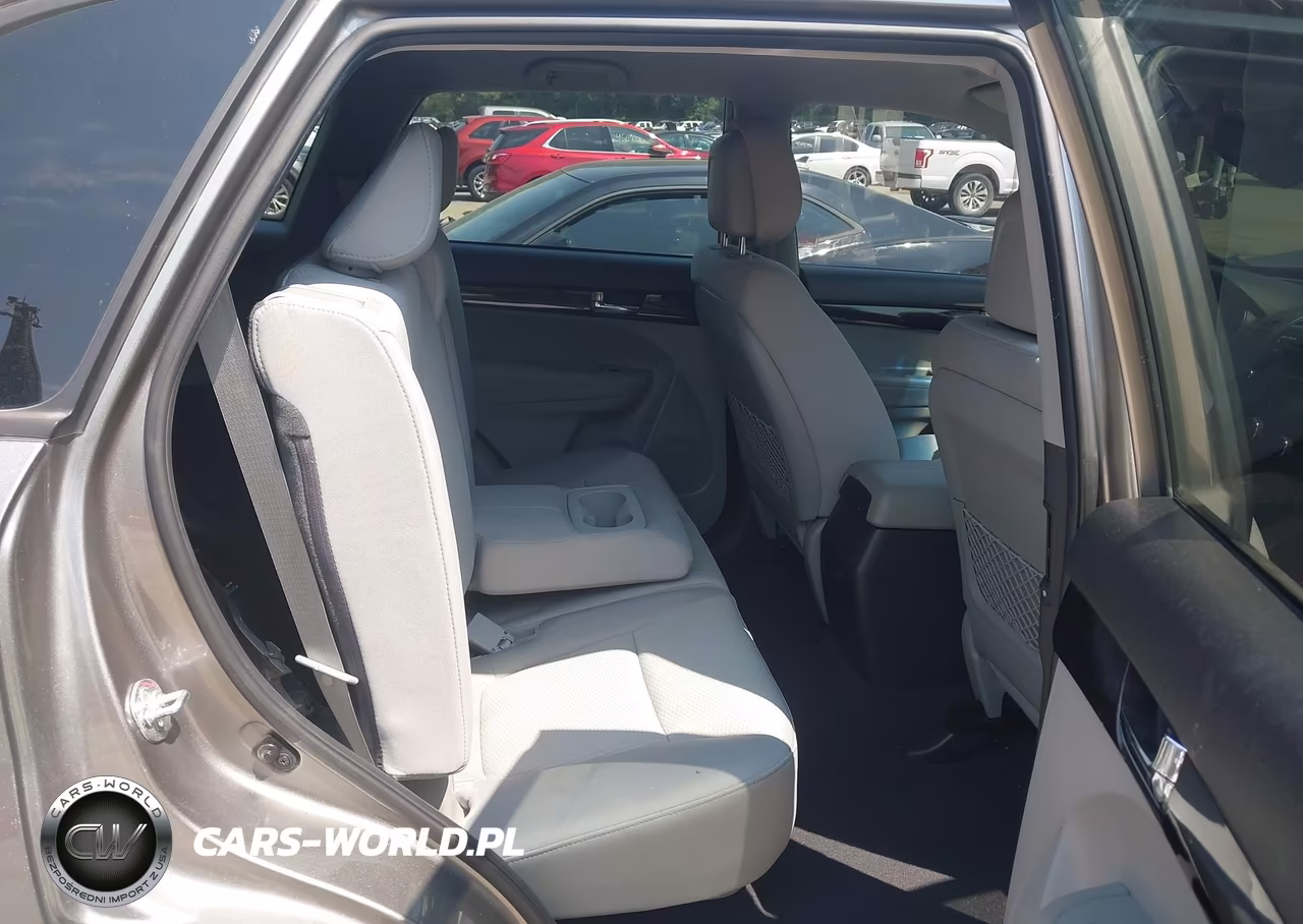 2012 Kia Sorento Lx VIN:5XYKTCA6XCG288709 - 8