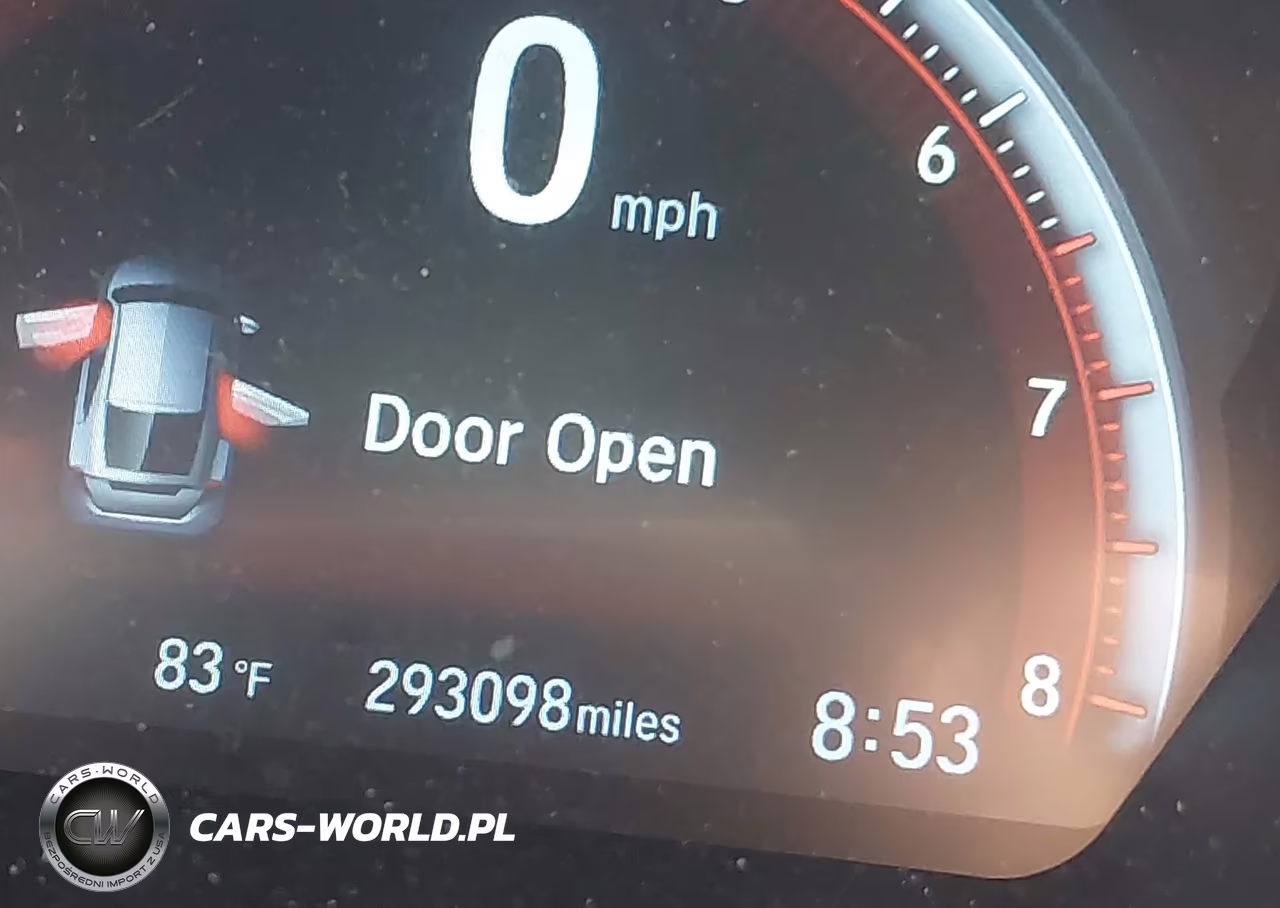 2018 Honda Civic Sport Touring VIN:SHHFK7H93JU218807 - 15
