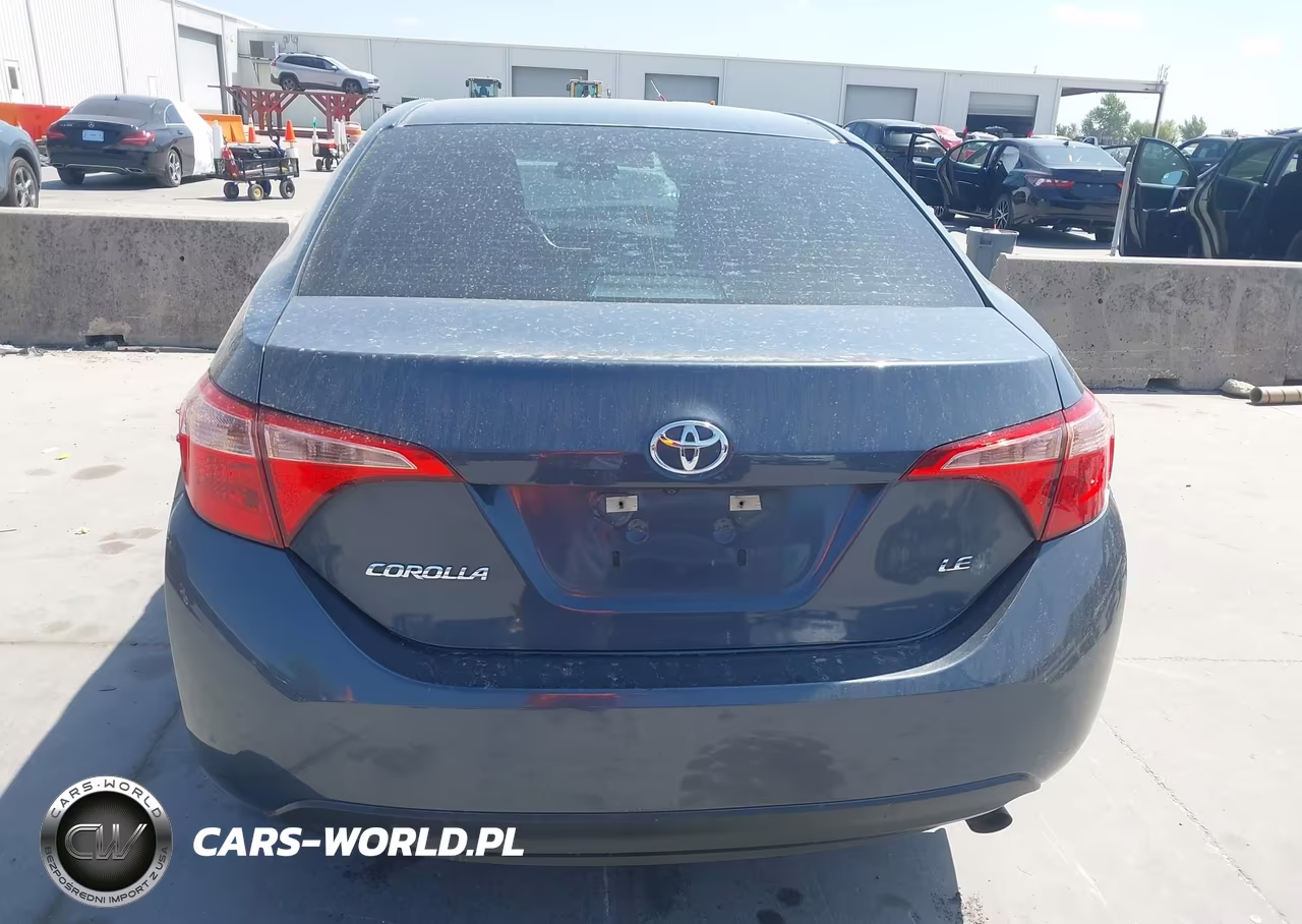 2019 Toyota Corolla Le VIN:5YFBURHE5KP909362 - 17