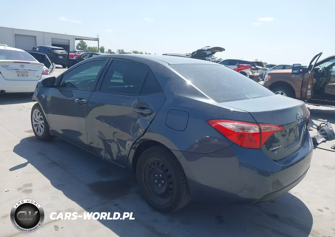 2019 Toyota Corolla Le VIN:5YFBURHE5KP909362 - 3