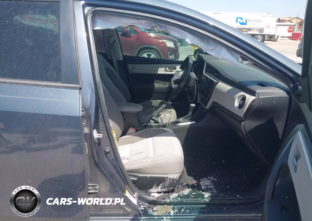 2019 Toyota Corolla Le VIN:5YFBURHE5KP909362 - 5