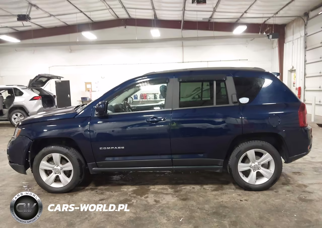 2015 Jeep Compass High Altitude Edition VIN:1C4NJCEA5FD367709 - 15