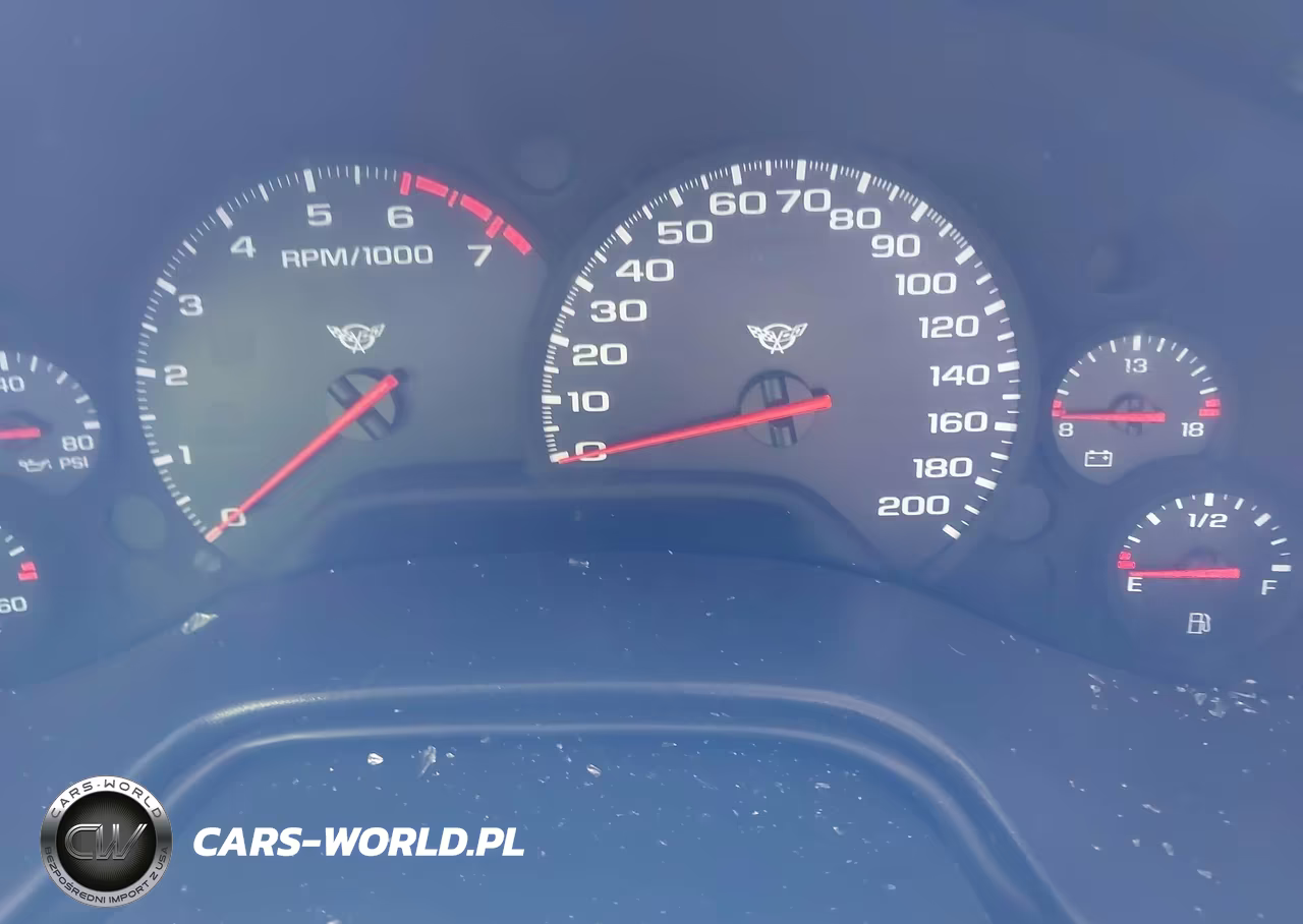2002 Chevrolet Corvette VIN:1G1YY32G825128671 - 15
