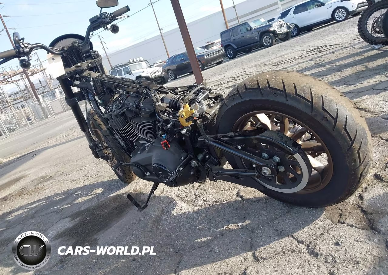 2020 Harley-Davidson Fxlrs VIN:1HD1YWK27LB078670 - 3