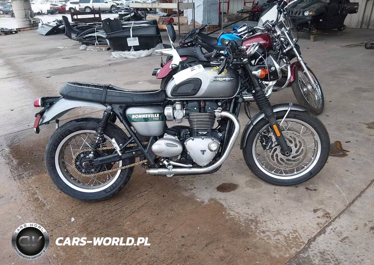 2022 Triumph Motorcycle Bonneville T120-Black VIN:SMTD40HL0NTAW8099 - 12
