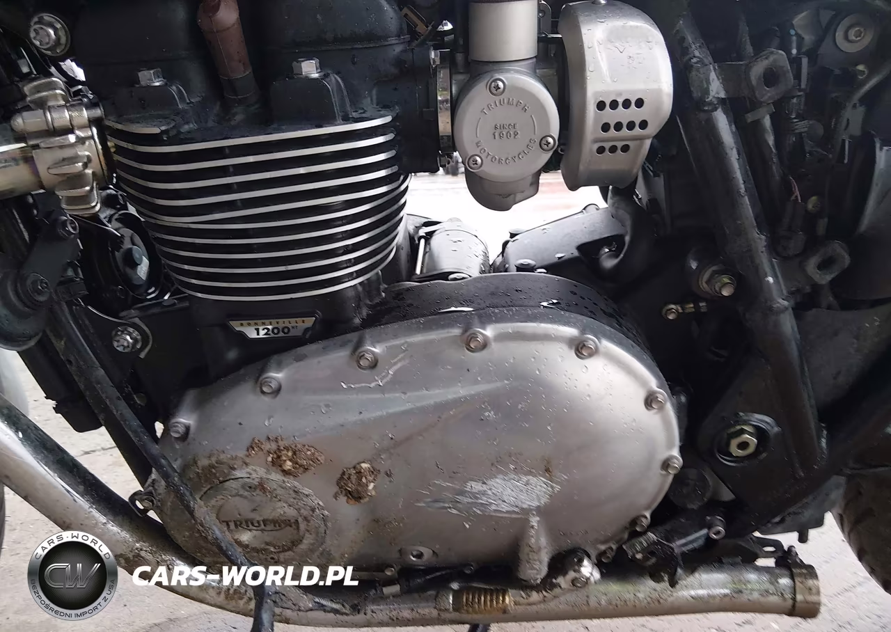 2022 Triumph Motorcycle Bonneville T120-Black VIN:SMTD40HL0NTAW8099 - 9