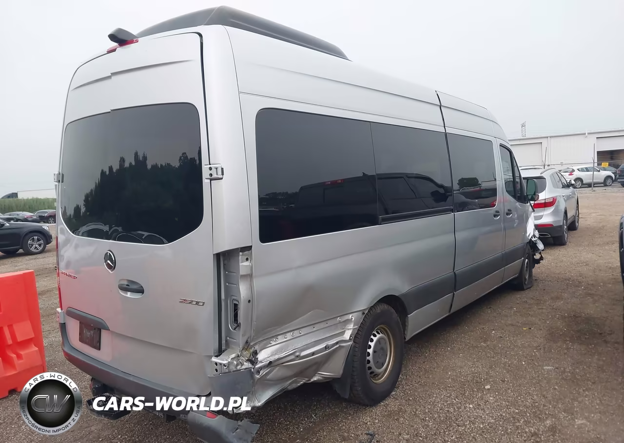 2019 Mercedes-Benz Sprinter 2500 High Roof V6 VIN:WDZPF1CD6KT005447 - 4