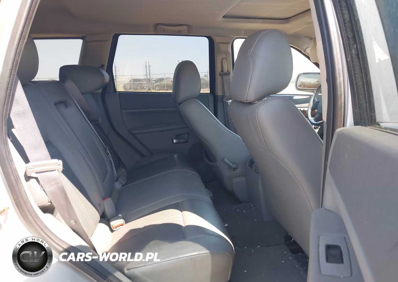 2005 Jeep Grand Cherokee Limited VIN:1J4HR58N15C703581 - 8