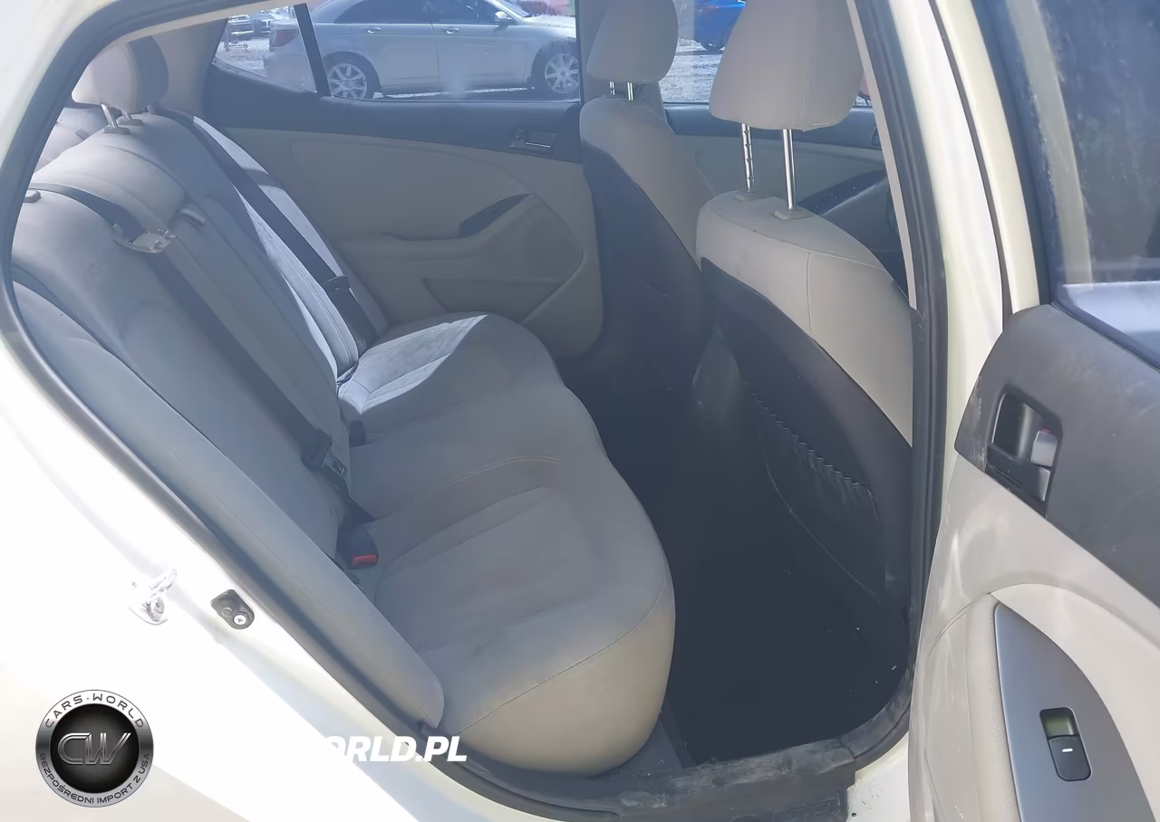 2011 Kia Optima Lx VIN:KNAGM4A77B5080549 - 8